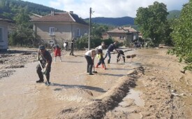 ПОМАГАМЕ! Кампания в помощ на хората, пострадали в потопа!