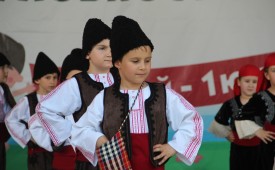 Помогни на дете! Заедно можем!