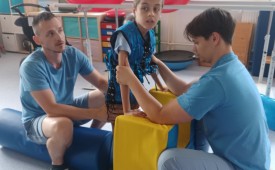 Помагаме на Пеши