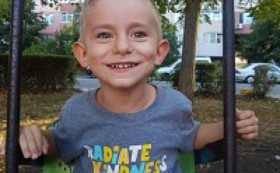 Малкият Никола е опериран успешно!