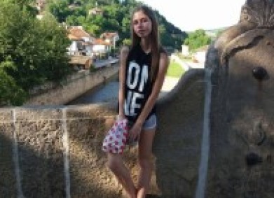 Да върнем усмивката на Моника!