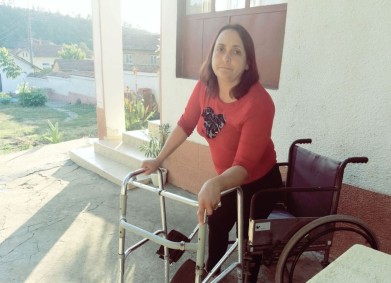 Да помогнем на Aнелия!