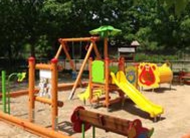 Кампания за изграждане на детска площадка на територията на Столичният Зоопарк
