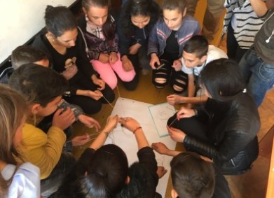 Училищни чудеса с малки крачки напред