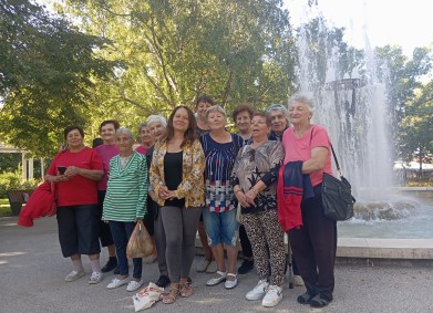 Фонд „Нашите родители“ – грижа, която стигна и до село Леденик