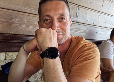 Надежда за Максим