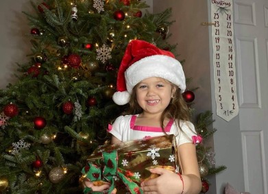 Средствата за лечението на Алекс вече са събрани – дарителската кампания е прекратена!